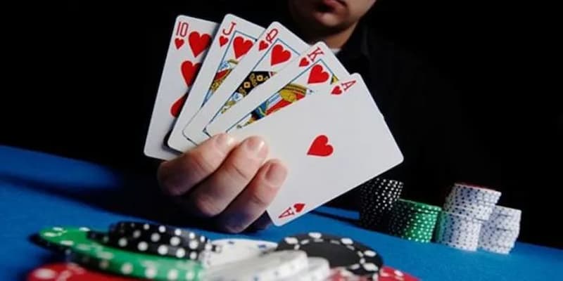 Lưu ý khi chơi đánh bài tiến lên ăn tiền tại Go88