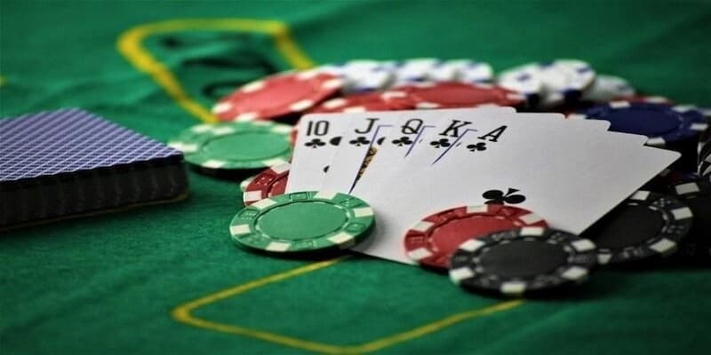 Tìm hiểu tổng quan về Tải phỏm online